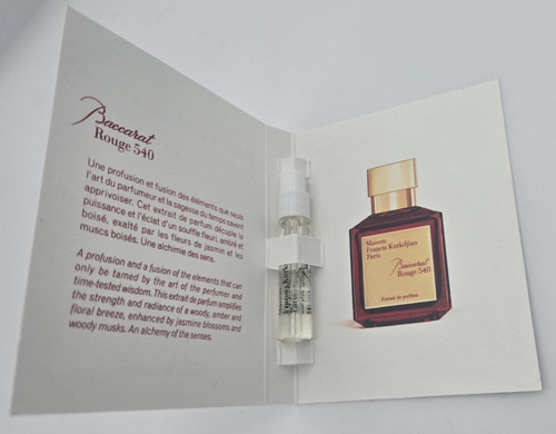 Baccarat rouge 540 - rouge, maison